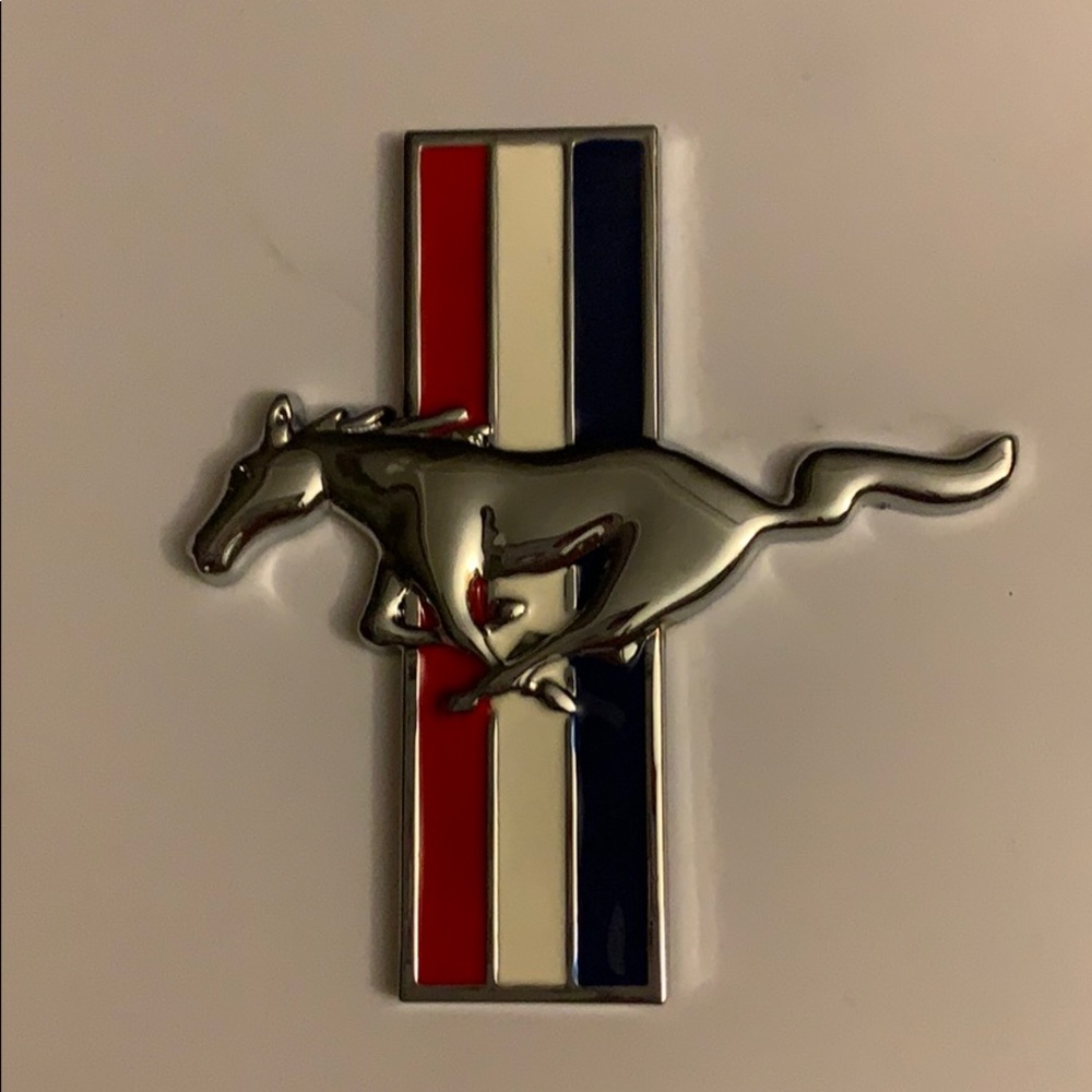 New Mustang Tri Bar.   2 available.